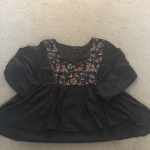 Navy long sleeve flowy top